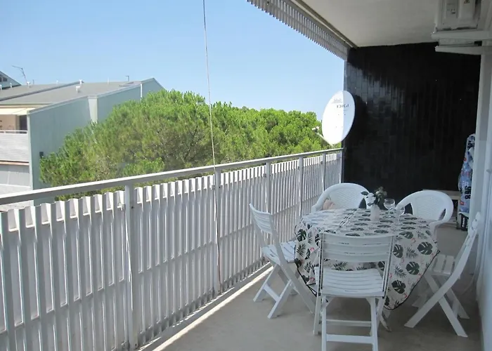 Modern Flat At Pineta With Terrace דירה *